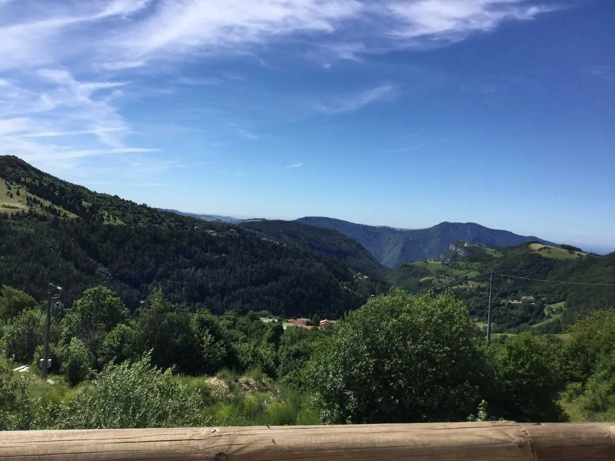 Villa Al Bellavista.Baldo Ferrara di Monte Baldo Italien
