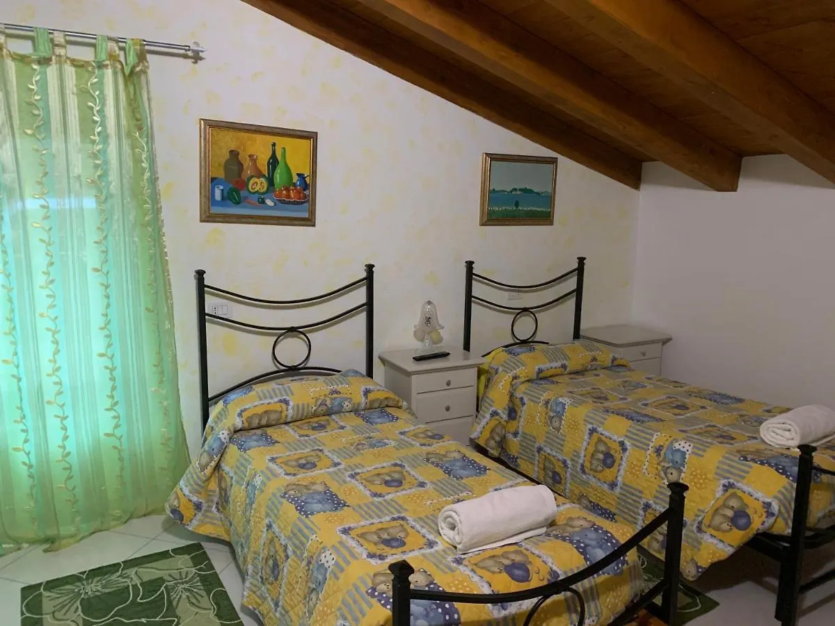 Villa Al Bellavista.Baldo Ferrara di Monte Baldo Italien
